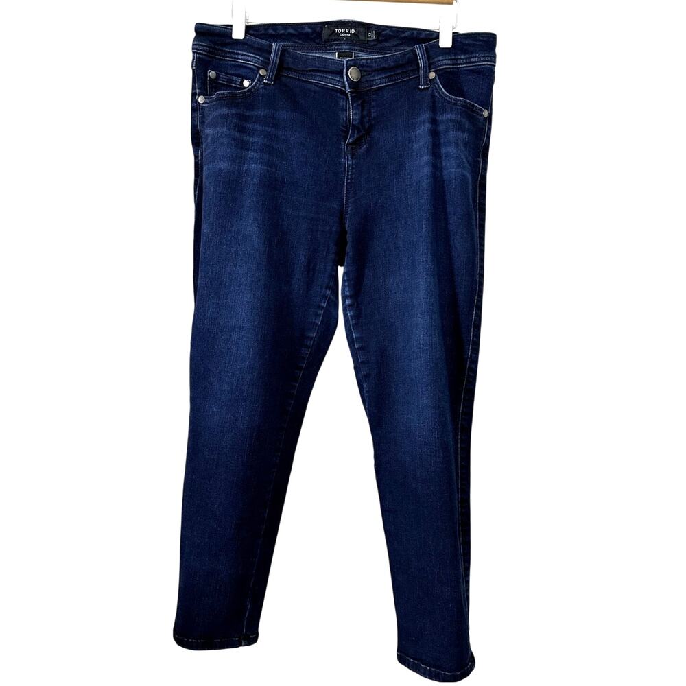 TORRID Jegging Jeans Size 12 Dark Wash Cropped Stretch Skinny 24" Inseam